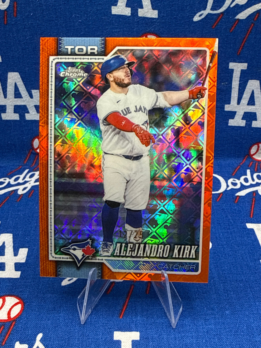 2026 Topps Chrome Alejandro Kirk Orange Prism Refractor #105 Numbered 12/25 Toronto Blue Jays